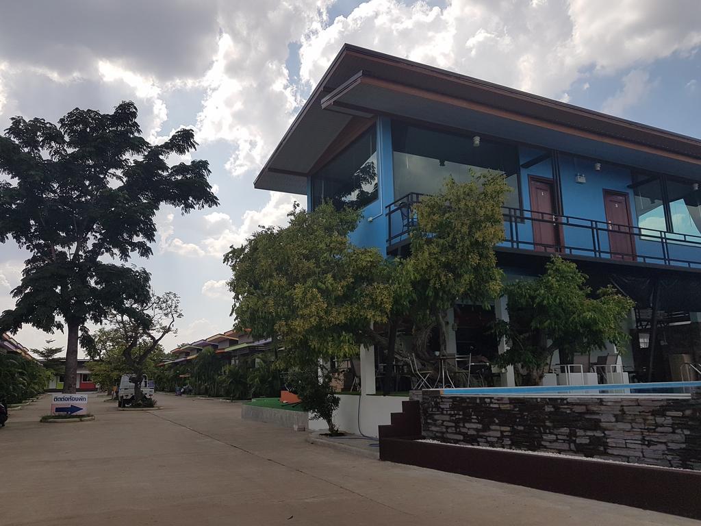 D-Sine Resort Buriram Buitenkant foto